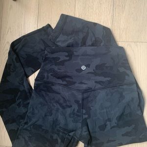 Lululemon camouflage Align pants (25”)
